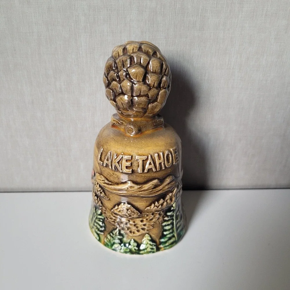 Vintage SNCO Japan Lake Tahoe Ceramic Souvenir Bell Pinecone Handle Squirrel